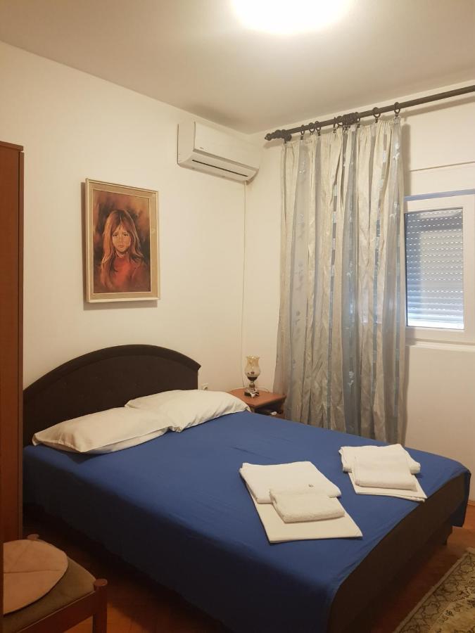 Sobe I Apartmani Marovic Petrovac Екстер'єр фото