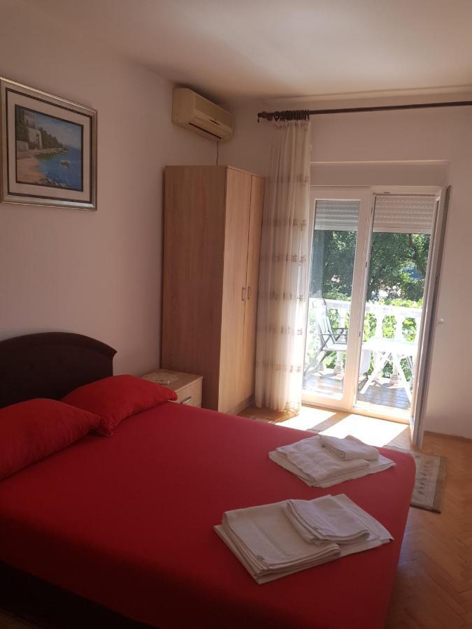 Sobe I Apartmani Marovic Petrovac Екстер'єр фото