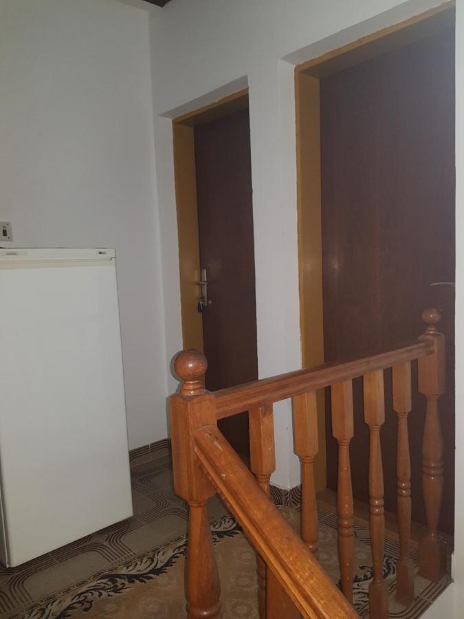 Sobe I Apartmani Marovic Petrovac Екстер'єр фото
