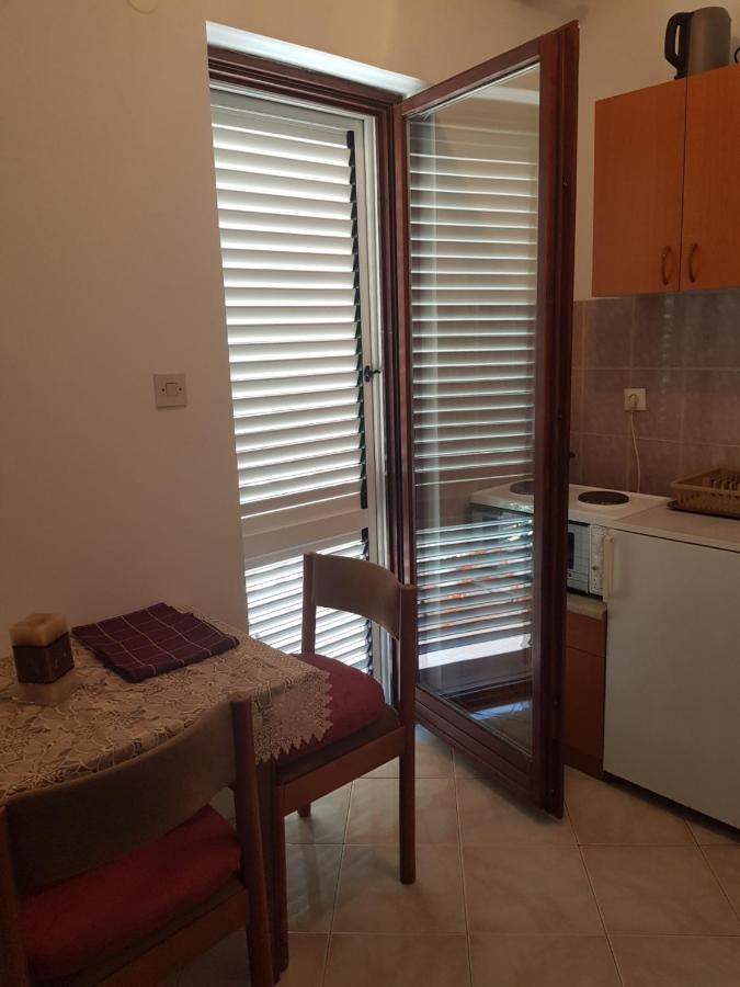 Sobe I Apartmani Marovic Petrovac Екстер'єр фото