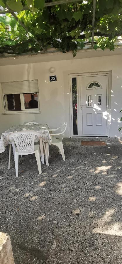 Sobe I Apartmani Marovic Petrovac Екстер'єр фото