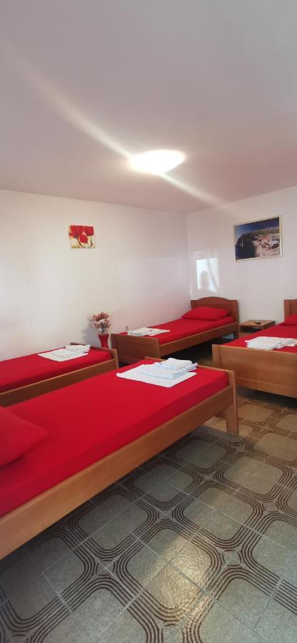 Sobe I Apartmani Marovic Petrovac Екстер'єр фото