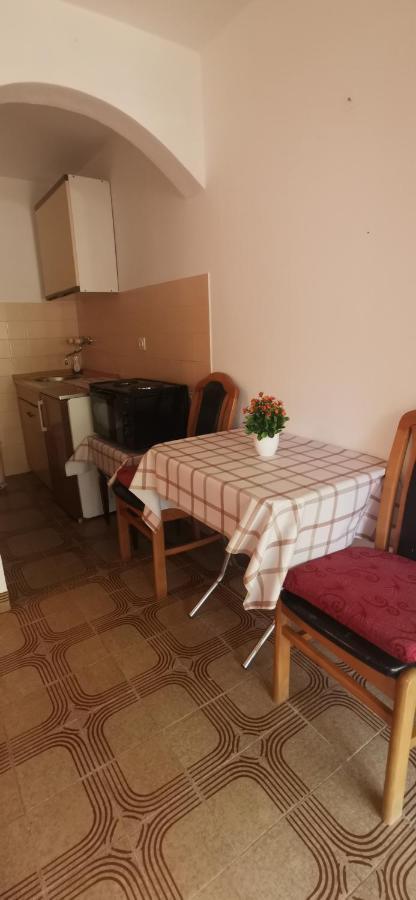 Sobe I Apartmani Marovic Petrovac Екстер'єр фото