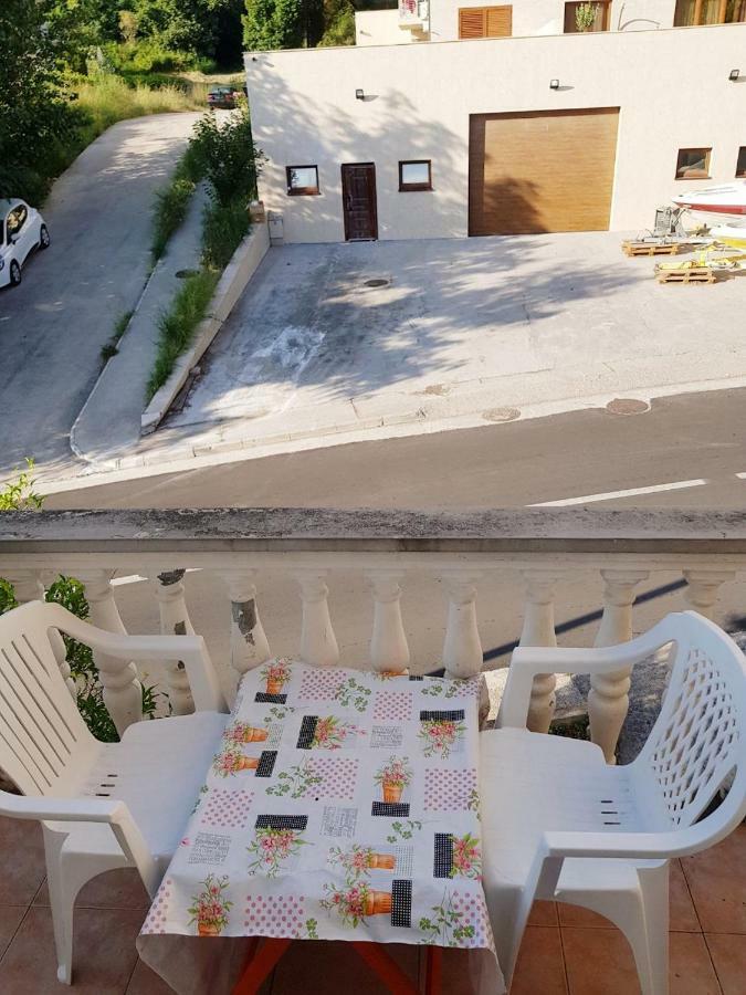 Sobe I Apartmani Marovic Petrovac Екстер'єр фото
