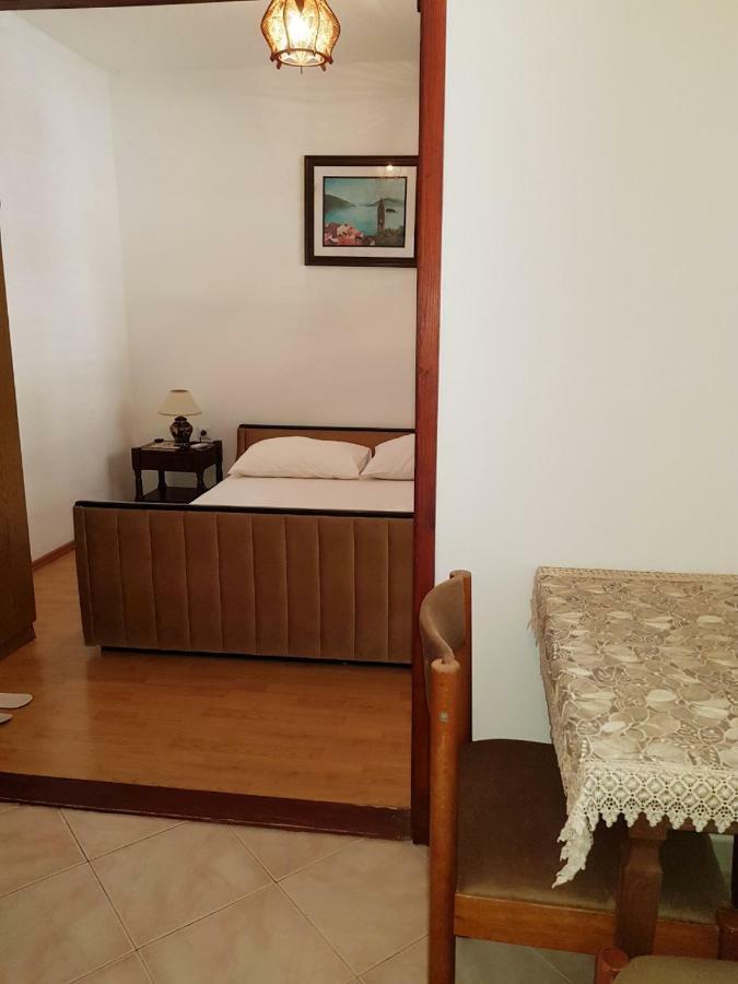 Sobe I Apartmani Marovic Petrovac Екстер'єр фото